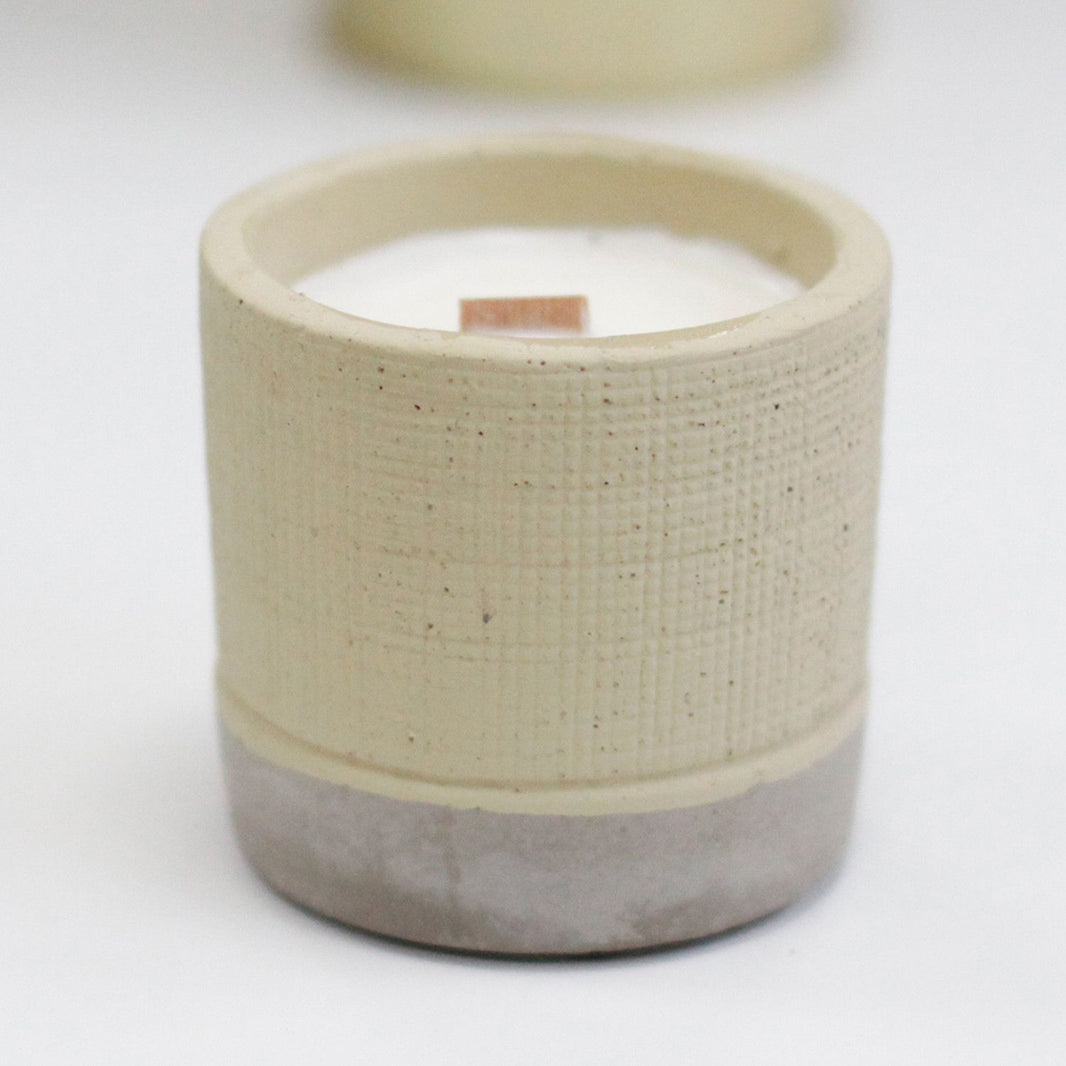 Pot Concrete Soy Candle - Beige - Coffee in the Club