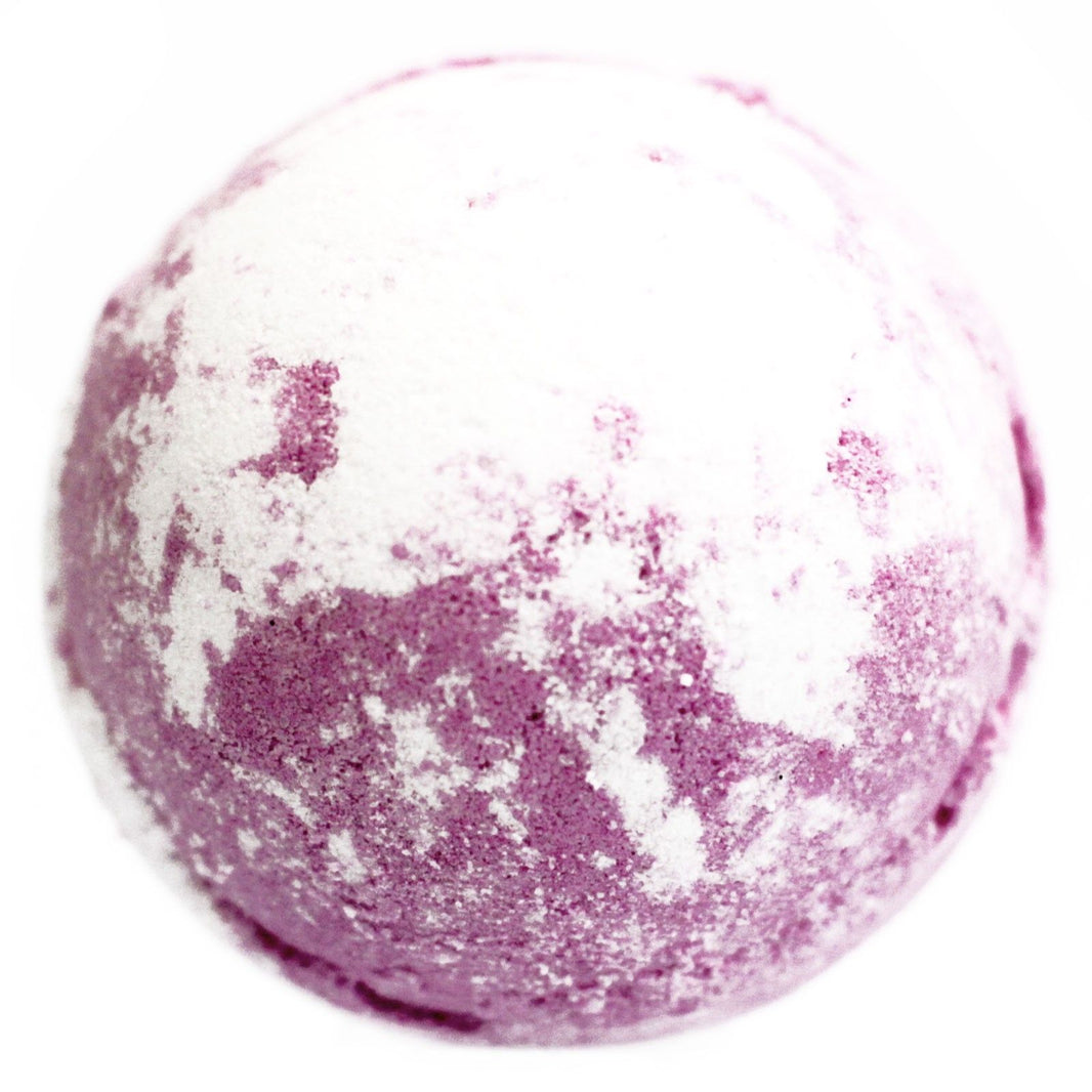 A jumbo 180g pink and white marbled bath bomb featuring a unique spicy raspberry and black pepper fragrance.