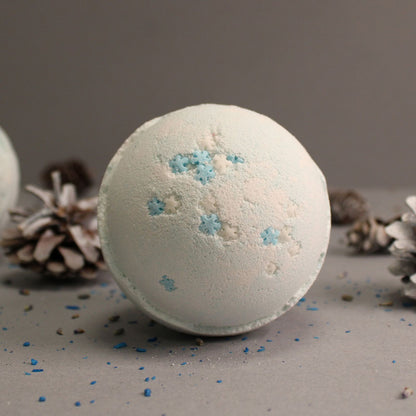 Snowflake Bath Bomb - Blueberries 180g