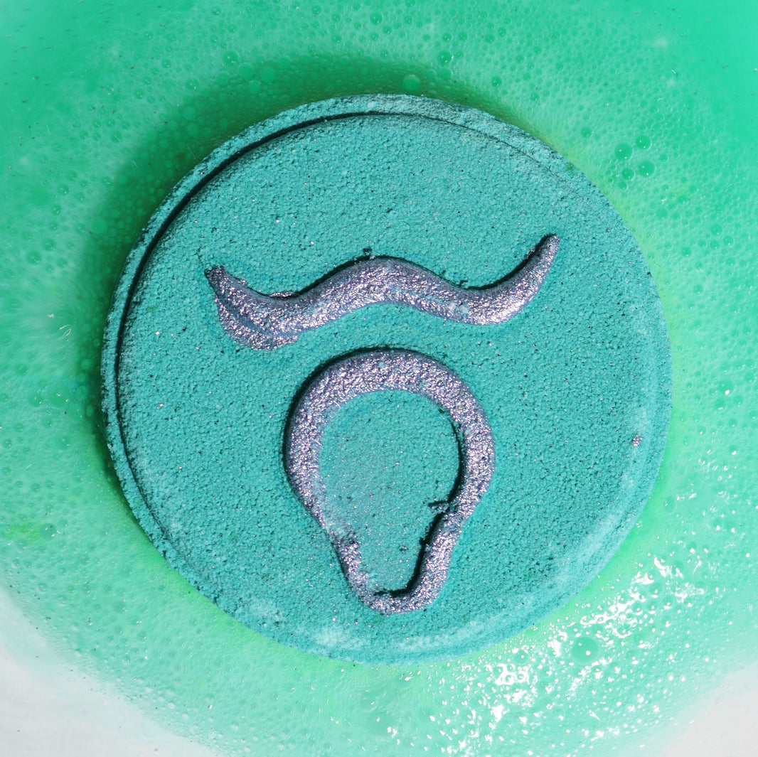 Set of Zodiac Bath Fizzers with Horoscope - Taurus