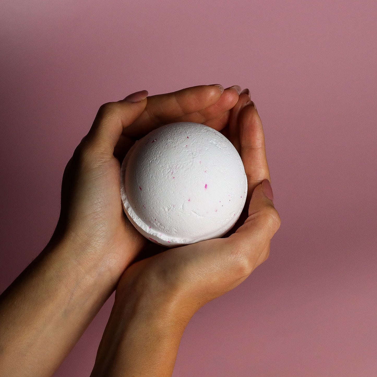 Coconut Dream Bath Bomb (16x180g)