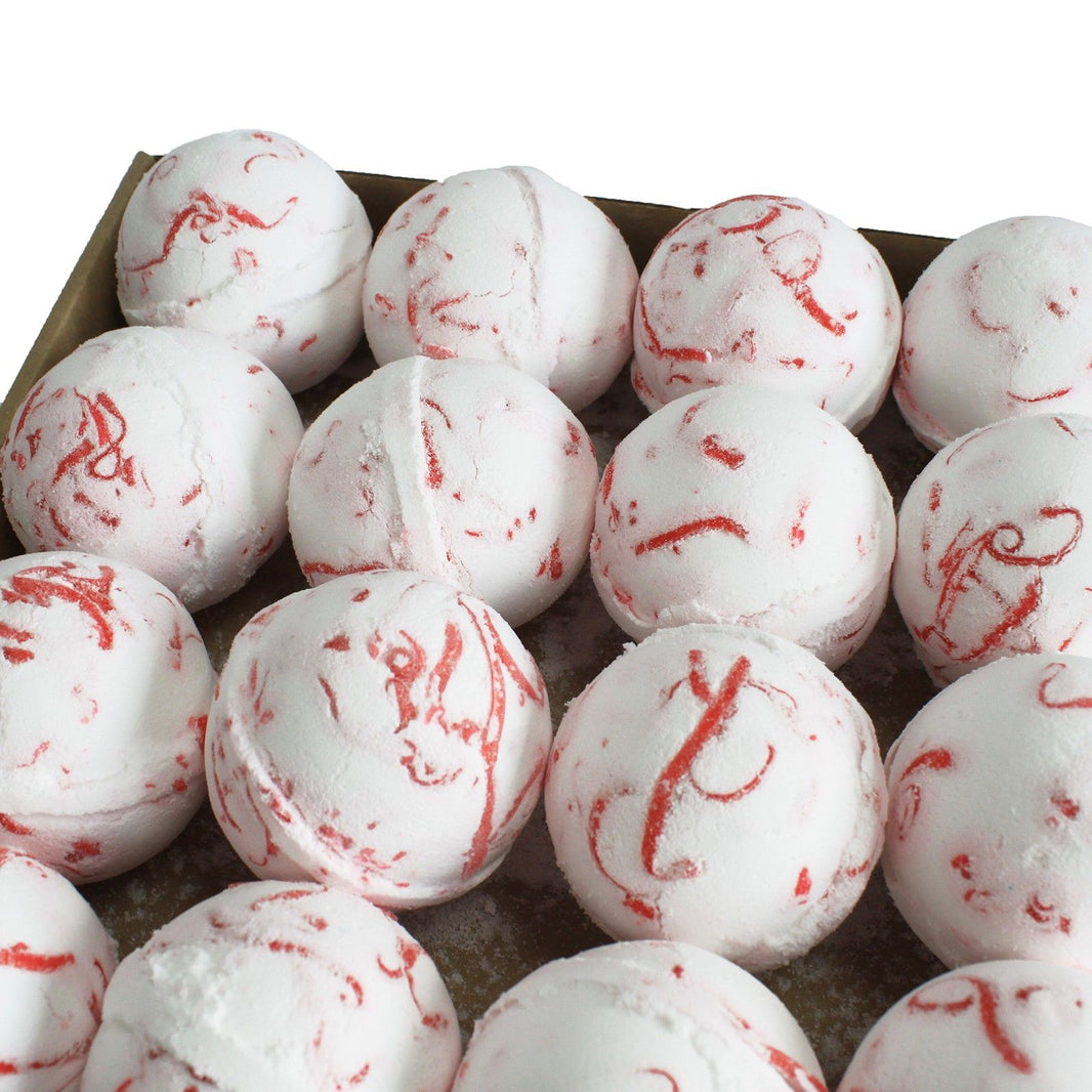 Tropical Paradise Coco Bath Bomb - Strawberry 180g