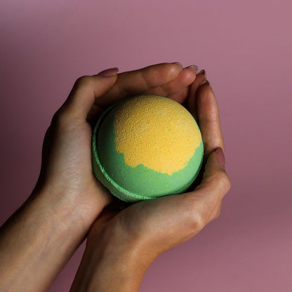 Apple Pie & Custard Bath Bomb (16x180g)